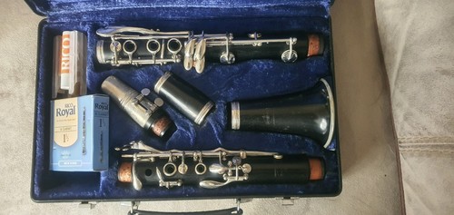Evette wooden clarinet - bb, –